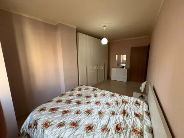 Tirane, shitet apartament 2+1 Kati 2, 103 m² 128.000 € (Fresk)