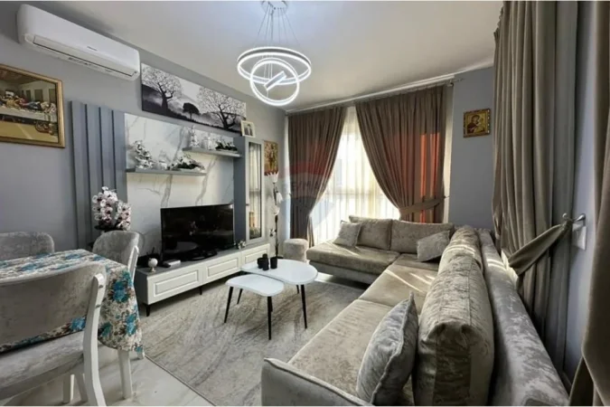 Tirane, shitet apartament 1+1+Ballkon Kati 5, 70 m² 150.000 € 