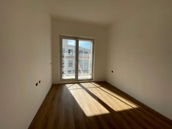 Tirane, shitet apartament 1+1+Ballkon Kati 1, 60 m² 78.260 € (Rezidenca OXA Fresk)