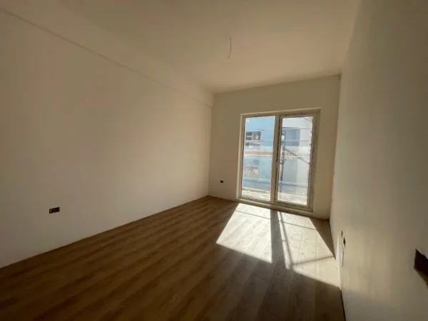 Tirane, shitet apartament 1+1+Ballkon Kati 1, 60 m² 78.260 € (Rezidenca OXA Fresk)