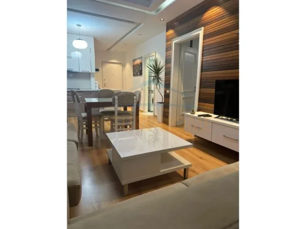 Durres, shitet apartament 2+1 Kati 7, 80 m² 165.000 € (QENDER DURRES)