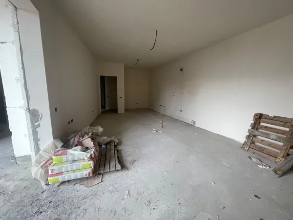 Tirane, shitet apartament 2+1+Ballkon Kati 3, 105 m² 231.800 € (Corner Rezidence)