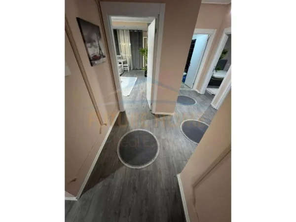 Durres, shitet apartament 2+1 Kati 2, 175 m² 126.000 € (ISH URT)