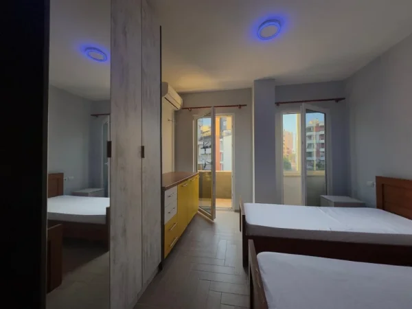 Tirane, jepet me qera 14 studio Kati 6, 4.000 €