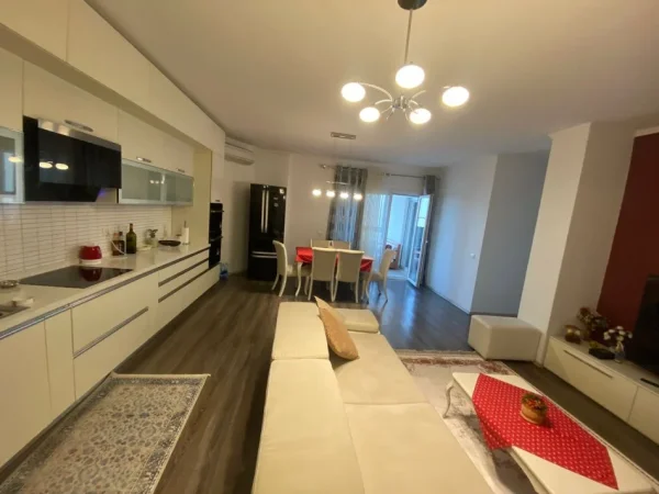 Durres, shitet apartament 3+1+Ballkon Kati 7, 164 m² 300.000 € (Vollga Durres)