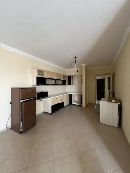 Durres, shitet apartament 2+1+Ballkon Kati 6, 130 m² 130.000 € (Spitali Durres)