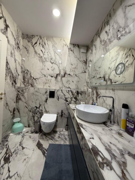 Tirane, shitet apartament 3+1 , 172 m² 420.000 € (Kopshti Botanik)
