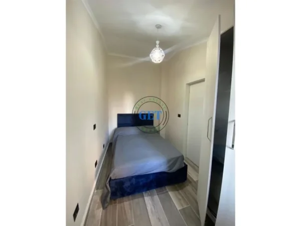 Durres, jepet me qera apartament 3+1 Kati 5, 118 m² 450 € (Plazh Iliria, Durres)