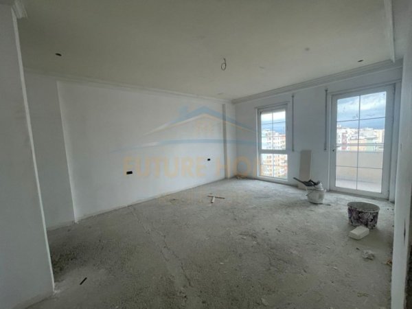 Durres, shitet apartament+verande | Penthouse 3+1+Aneks+Ballkon Kati 10, 300 m² 220.000 € 