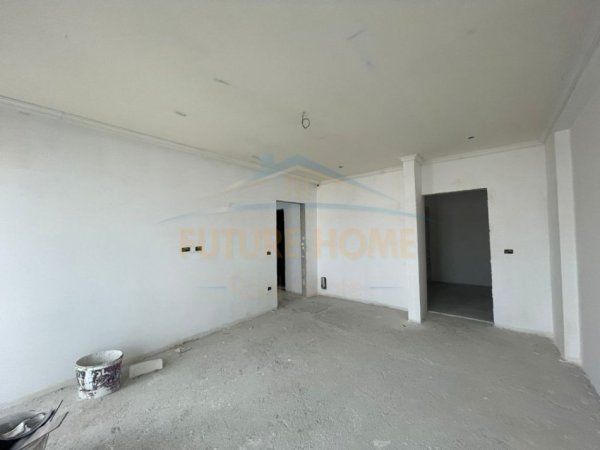 Durres, shitet apartament+verande | Penthouse 3+1+Aneks+Ballkon Kati 10, 300 m² 220.000 € 