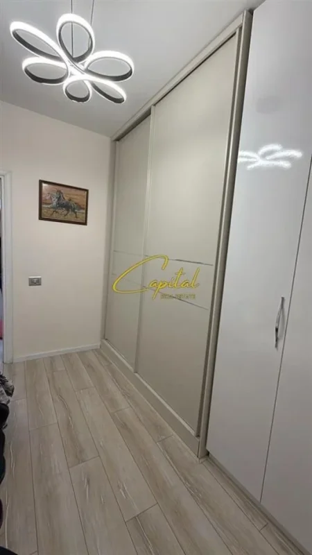 Tirane, jepet me qera apartament 2+1 Kati 2, 70 m² 650 € (STACIONI TRENIT)