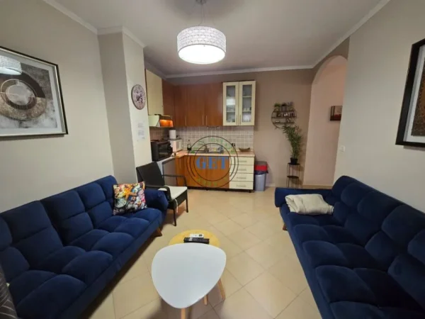 Durres, jepet me qera apartament 2+1 Kati 2, 80 m² 350 € (Golem, Durrës)