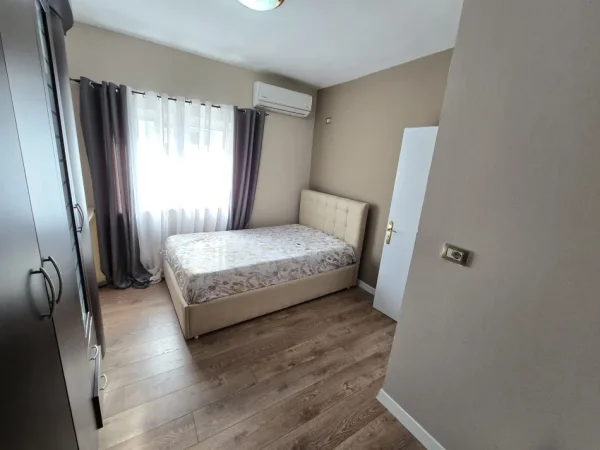 Durres, shitet apartament 2+1+Ballkon Kati 3, 92 m² 128.000 € (Aleksander Goga)