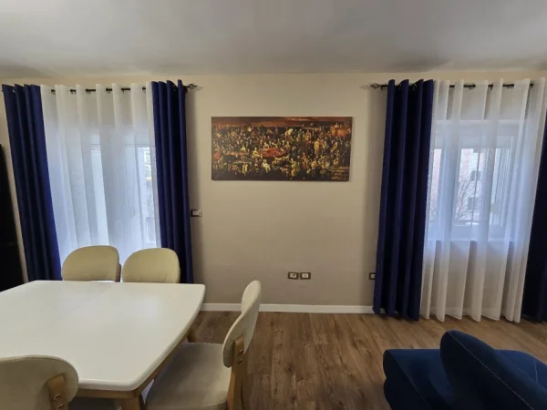 Durres, shitet apartament 2+1+Ballkon Kati 3, 92 m² 128.000 € (Aleksander Goga)