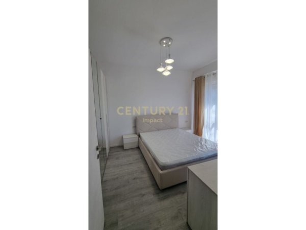 Tirane, jepet me qera apartament 1+1 Kati 3, 68 m² 550 € (5 maj)