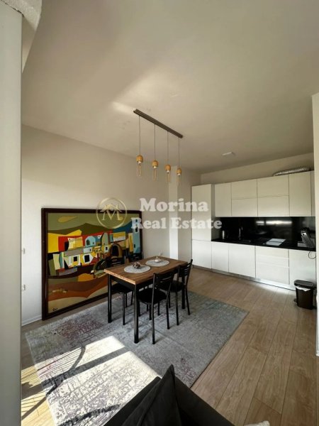Tirane, jepet me qera apartament 2+1+Ballkon Kati 4, 95 m² 1.300 € (Rruga e Kosovareve)