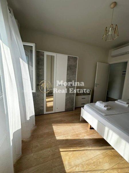 Tirane, jepet me qera apartament 2+1+Ballkon Kati 4, 95 m² 1.300 € (Rruga e Kosovareve)