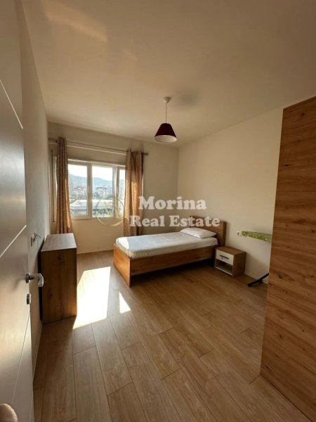 Tirane, jepet me qera apartament 2+1+Ballkon Kati 4, 95 m² 1.300 € (Rruga e Kosovareve)