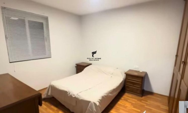 Tirane, jepet me qera apartament 1+1 Kati 5, 60 m² 450 € (STACIONI TRENIT)