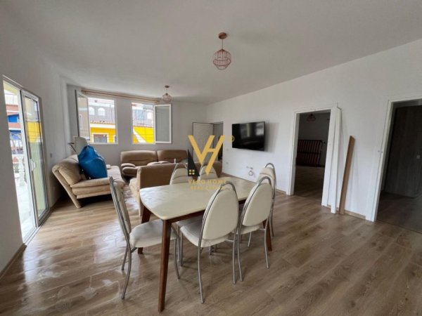 Tirane, jepet me qera apartament 2+1+Ballkon Kati 2, 112 m² 550 € (VILAT GJERMANE)