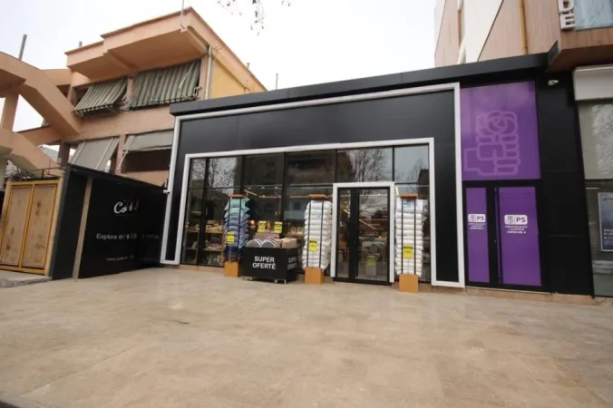 Tirane, shes dyqan Kati 0, 187 m² (Rruga e Dibres)