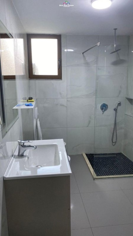 Tirane, jepet me qera Vile 1+1+Ballkon Kati 2, 60 m² 450 € (ALI DEMI)