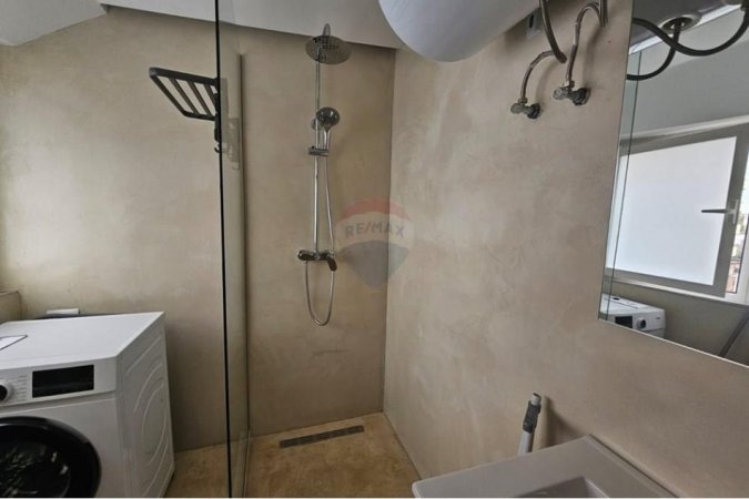Tirane, jepet me qera garsonier 1+1 Kati 3, 50 m² 490 € (Rruga Bogdanve)