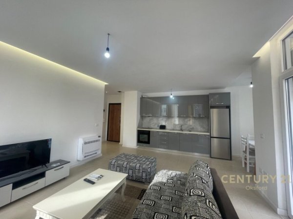 Tirane, jepet me qera apartament Kati 3, 110 m² 600 € 