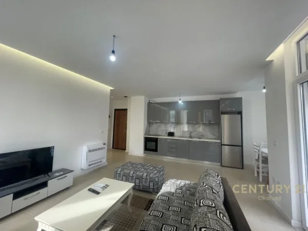 Tirane, jepet me qera apartament Kati 3, 110 m² 600 € 