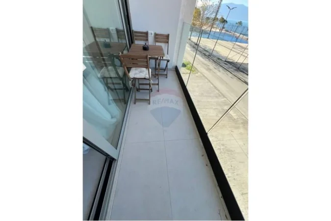 Vlore, shitet apartament 1+1+Ballkon Kati 2, 57 m² 185.000 € (Lungomare)