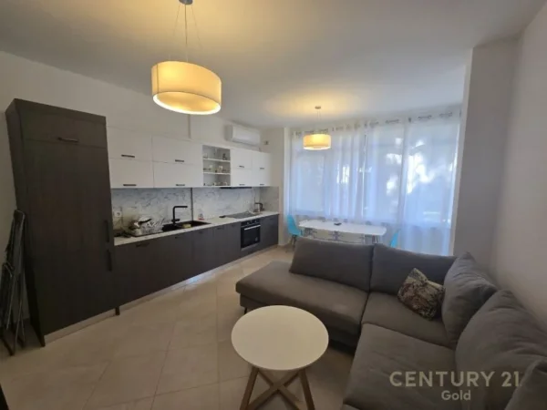 Durres, shitet apartament 2+1+Ballkon Kati 2, 82 m² 205.000 € (GJIRI I LALZIT)