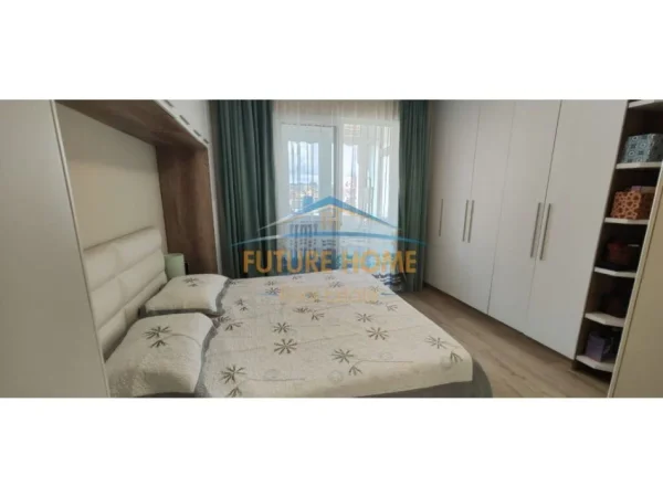 Tirane, shitet apartament 2+1+Ballkon Kati 6, 90 m² 207.000 € (Vasil Shanto)