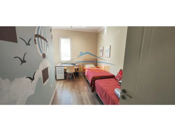 Tirane, shitet apartament 2+1+Ballkon Kati 6, 90 m² 207.000 € (Vasil Shanto)