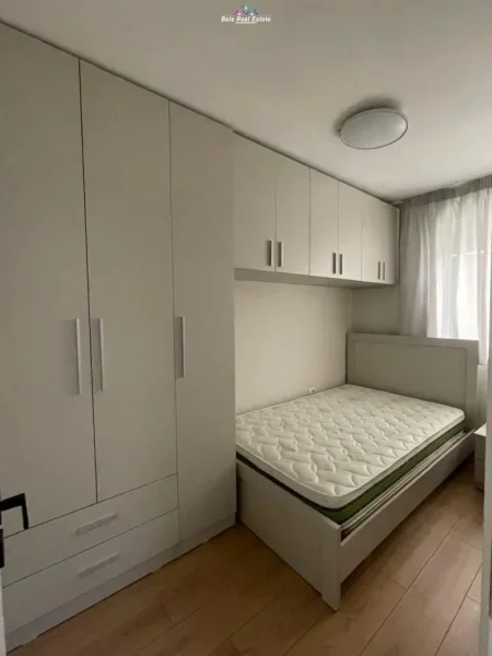 Tirane, jepet me qera apartament 1+1+Ballkon Kati 3, 43 m² 490 € (rruga e durresit)