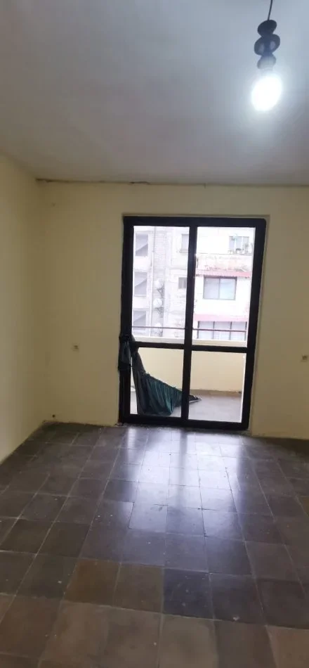 Tirane, shitet apartament 1+1+Aneks+Ballkon Kati 4, 49 m² 50.000 € 