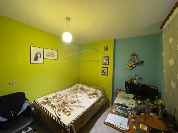 Durres, shitet apartament 2+1 Kati 5, 90 m² 90.000 € (Stadiumi)