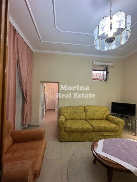Tirane, jepet me qera apartament 1+1+Aneks Kati 1, 70 m² 500 € (Medreseja)
