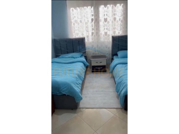 Tirane, jepet me qera apartament 2+1 Kati 5, 84 m² 500 € (Unaza e Re)