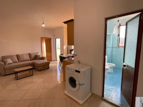 Tirane, jepet me qera apartament 2+1+Ballkon Kati 4, 100 m² 600 € (DON BOSKO)