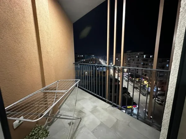 Tirane, shitet apartament 1+1 Kati 7, 62 m² 98.000 € (Unaza e re)