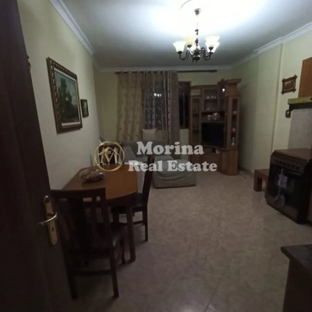 Tirane, jepet me qera apartament 1+1 Kati 3, 58 m² 350 € (QSUT)