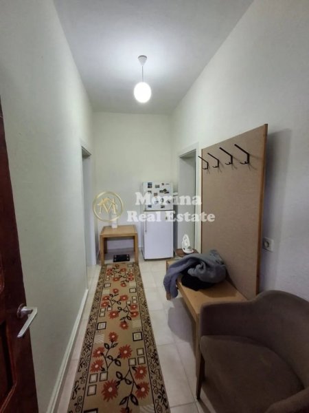 Tirane, jepet me qera shtepi 1+1 Kati 1, 55 m² 260 € (Sauk)