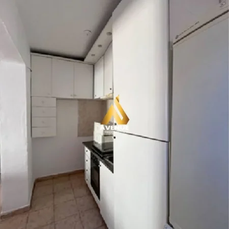 Tirane, jepet me qera apartament 3+1+Ballkon Kati 5, 100 m² 400 € (hoxha tahsin)