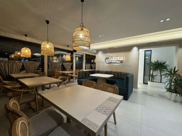 Tirane, shitet bar-resorant Kati 0, 116 m² 370.000 € (VASIL SHANTO)   UNA33490