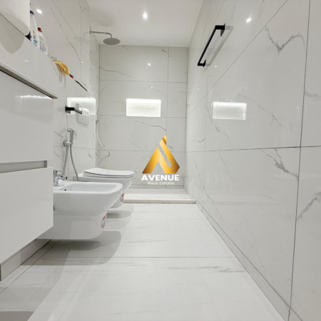 Tirane, jepet me qera apartament 2+1+Ballkon Kati 6, 190 m² 1700 € (rruga e elbasanit)