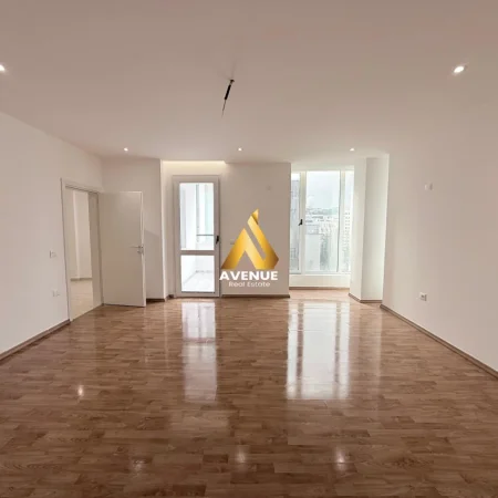 Tirane, jepet me qera apartament 2+1+Ballkon Kati 6, 190 m² 1700 € (rruga e elbasanit)