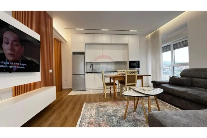 Tirane, jepet me qera apartament 2+1 Kati 6, 100 m² 600 € (Ali Demi)