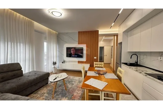 Tirane, jepet me qera apartament 2+1 Kati 6, 100 m² 600 € (Ali Demi)