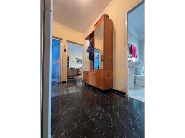 SHITET APARTAMENT 2+1 TEK ISH PARKU