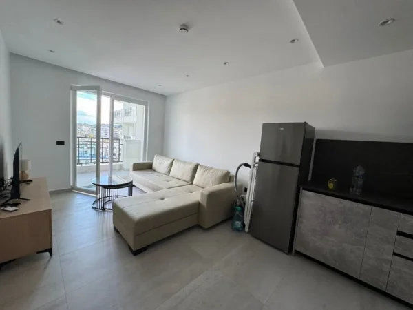Durres, shitet apartament 1+1+Ballkon Kati 6, 65 m² 120.000 € (Golem)